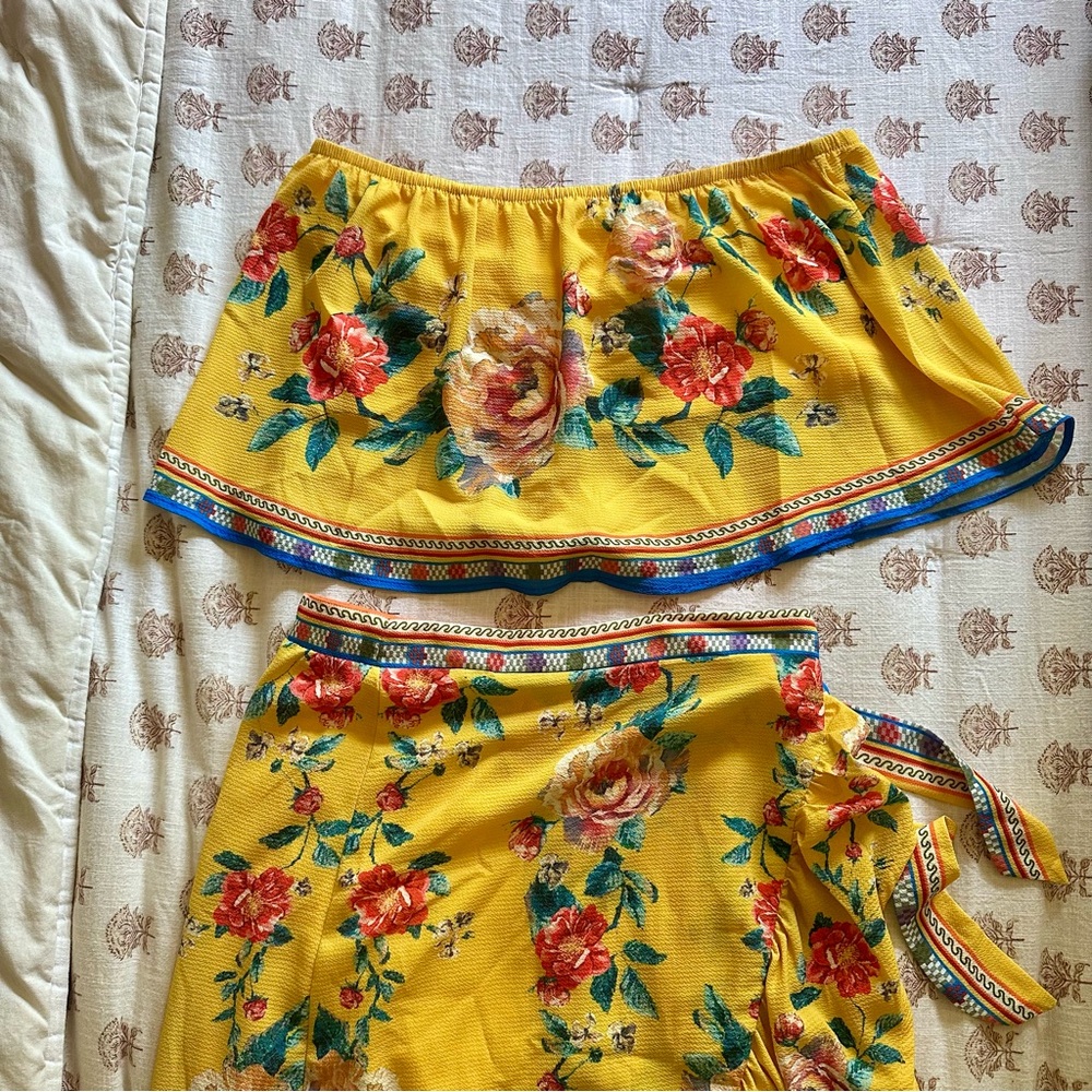 Floral Yellow Strapless Two-Piece set